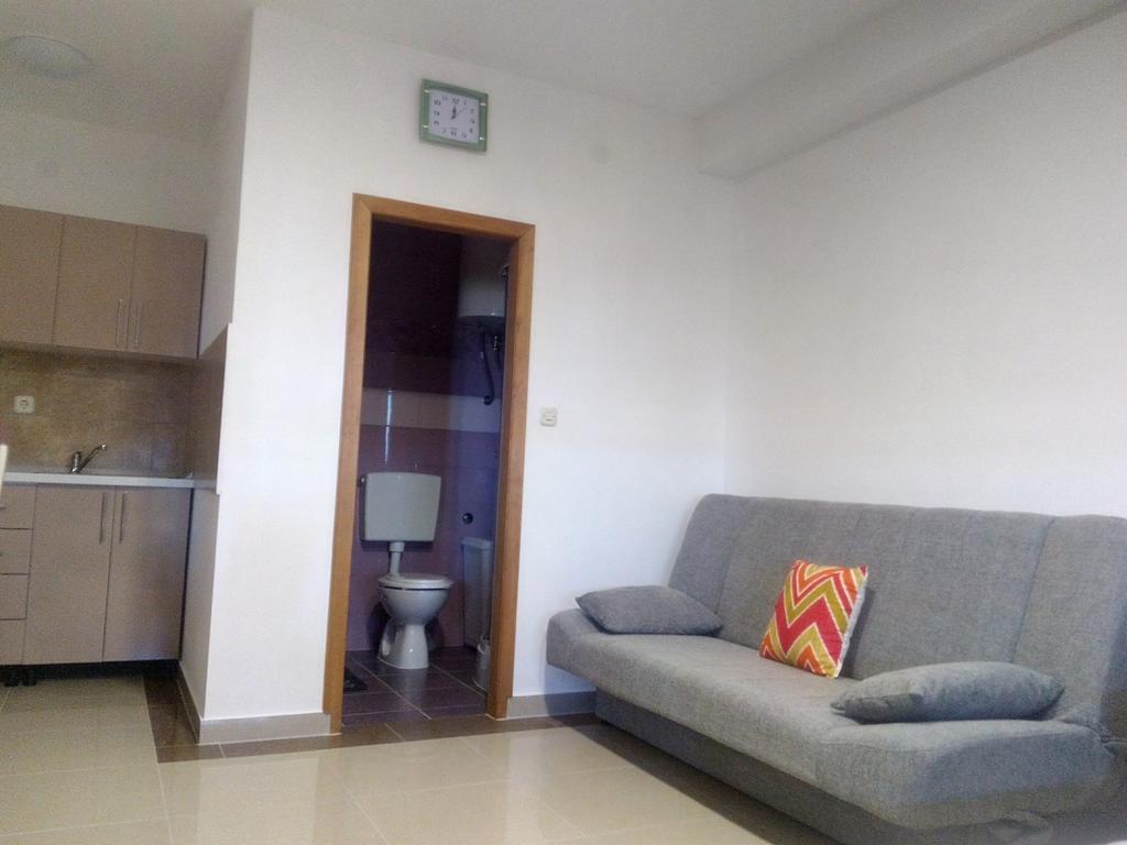 Apartments Glasnovic Vir Bilik gambar