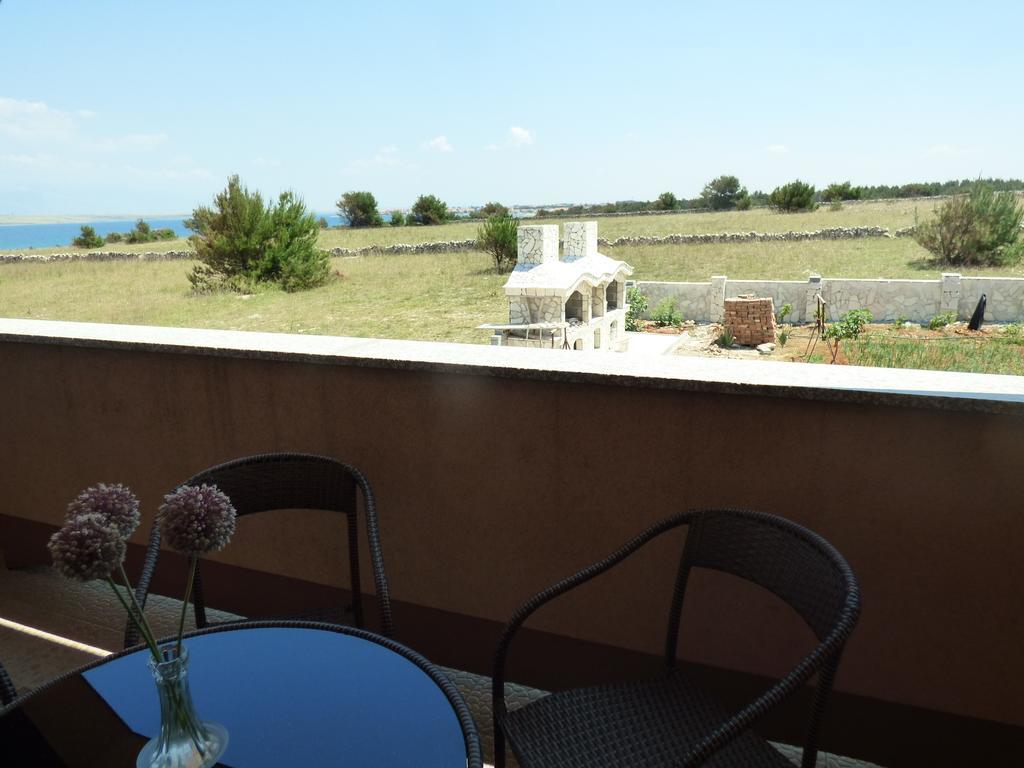 Apartments Glasnovic Vir Luaran gambar
