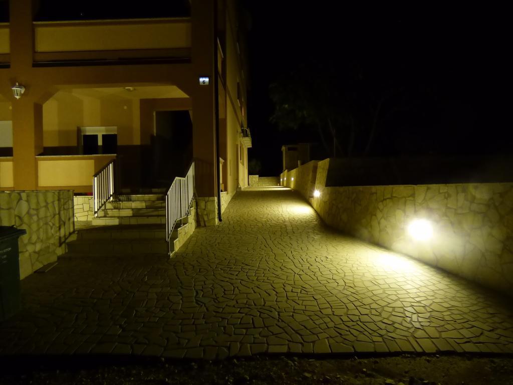 Apartments Glasnovic Vir Luaran gambar
